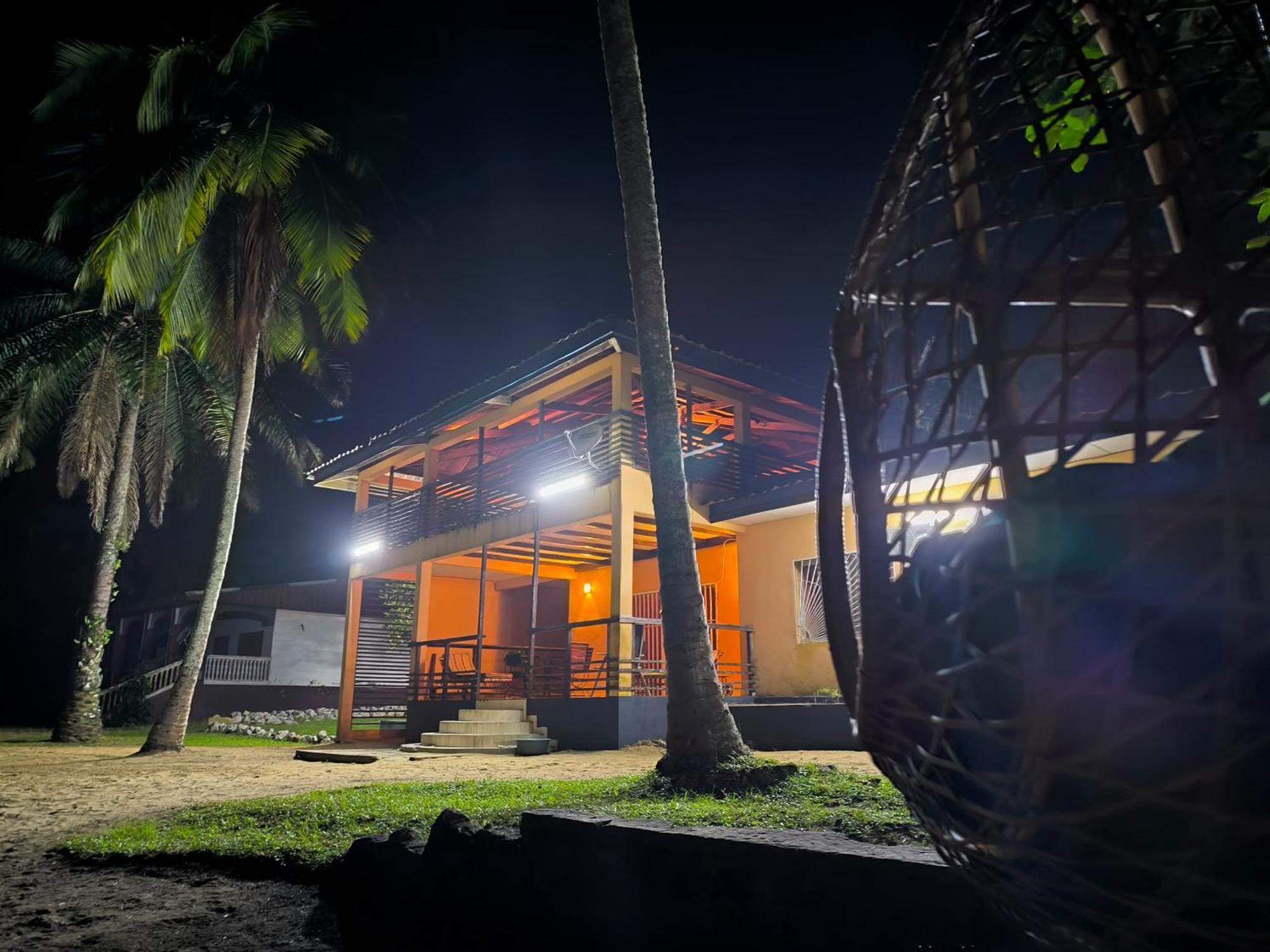 La Villa Lou, Musee Des Arts Grand Batangua Kribi Luaran gambar
